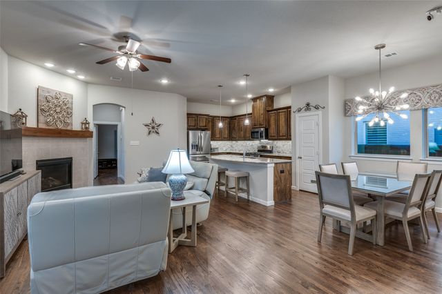 1710 Green Jasper Place, Arlington, TX 76005