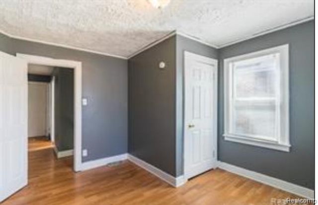 4850 COURVILLE Street, Detroit, MI 48224