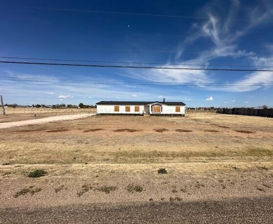 17601 Betty Boulevard, Canyon, TX 79015