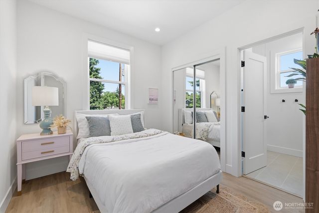 2853 B NW 63rd Street, Seattle, WA 98107