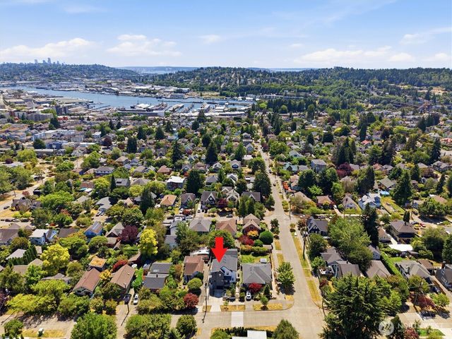 2853 B NW 63rd Street, Seattle, WA 98107