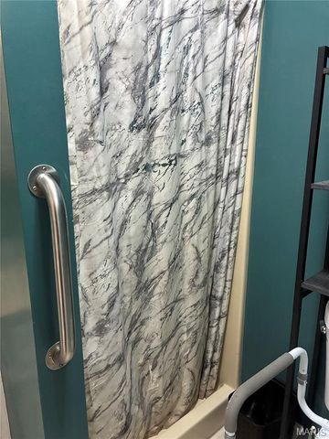 1723 Sunset Drive, Poplar Bluff, MO 63901