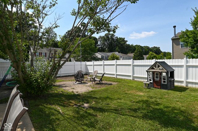 8468 Ash Grove Drive, Indianapolis, IN 46113