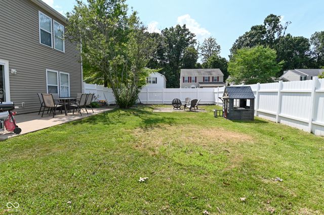 8468 Ash Grove Drive, Indianapolis, IN 46113