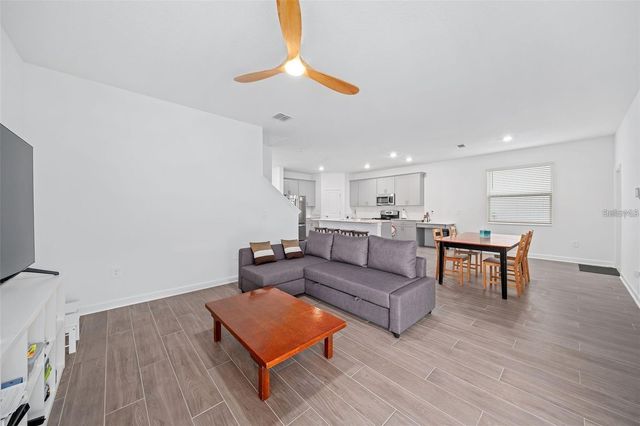 9715 INTRODUCTION WAY, Orlando, FL 32832