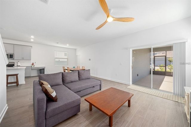 9715 INTRODUCTION WAY, Orlando, FL 32832