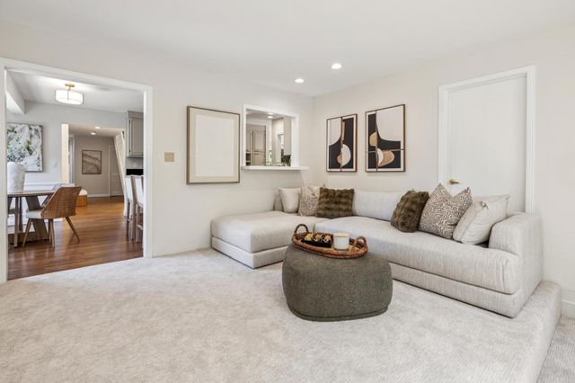 918 La Mesa Drive, Portola Valley, CA 94028