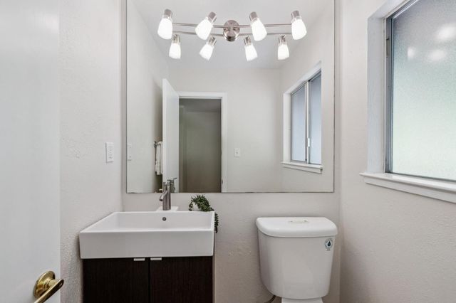 918 La Mesa Drive, Portola Valley, CA 94028