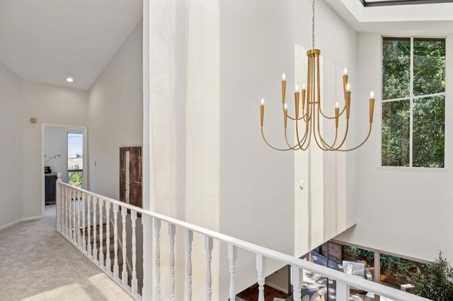 918 La Mesa Drive, Portola Valley, CA 94028