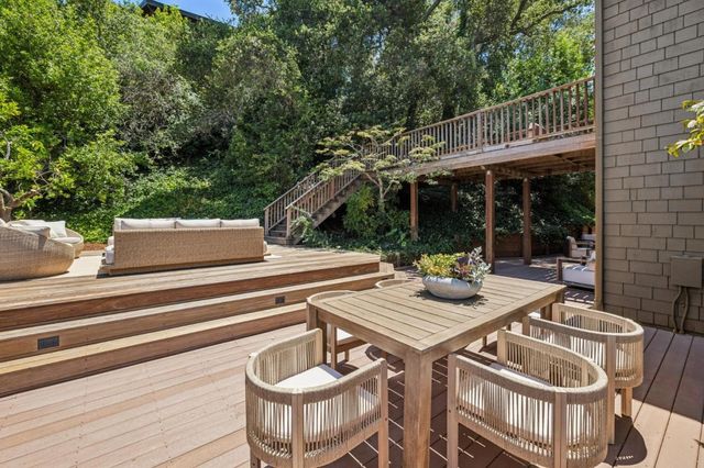 918 La Mesa Drive, Portola Valley, CA 94028