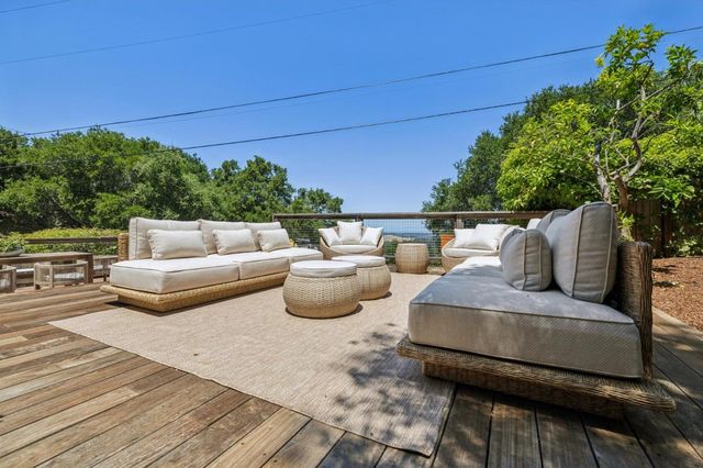 918 La Mesa Drive, Portola Valley, CA 94028