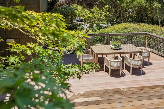 918 La Mesa Drive, Portola Valley, CA 94028