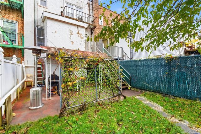 2534 E 26th Street, Brooklyn, NY 11235