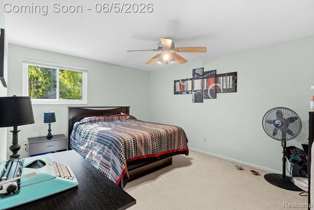 7955 Caberfae Trail, Clawson, MI 48348