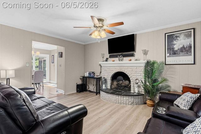 7955 Caberfae Trail, Clawson, MI 48348