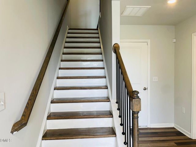 2453 Kasota Lane, Raleigh, NC 27610