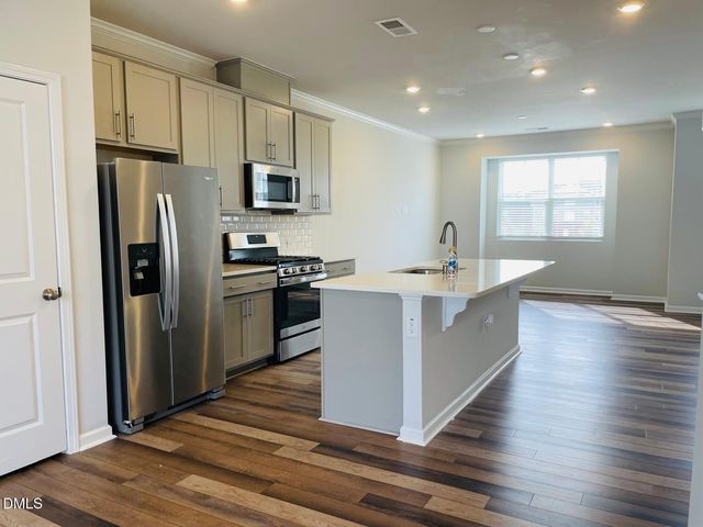 2453 Kasota Lane, Raleigh, NC 27610