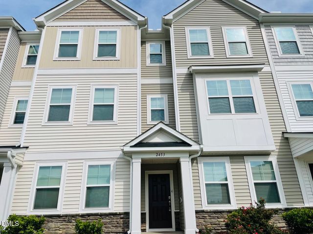 2453 Kasota Lane, Raleigh, NC 27610