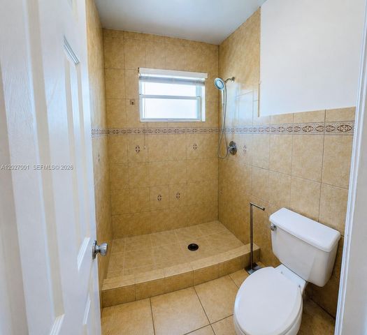 841 NW 98th Ave, Plantation, FL 33324