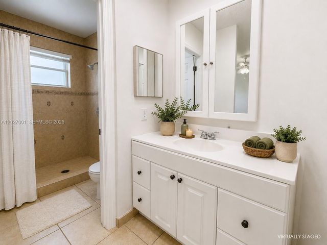 841 NW 98th Ave, Plantation, FL 33324