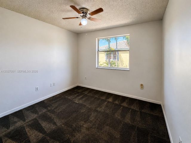 841 NW 98th Ave, Plantation, FL 33324