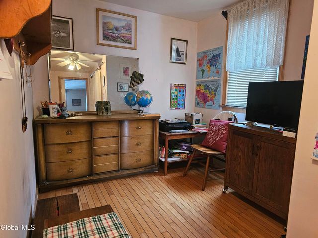 3 9th Street, Waterford, NY 12188