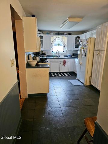 3 9th Street, Waterford, NY 12188