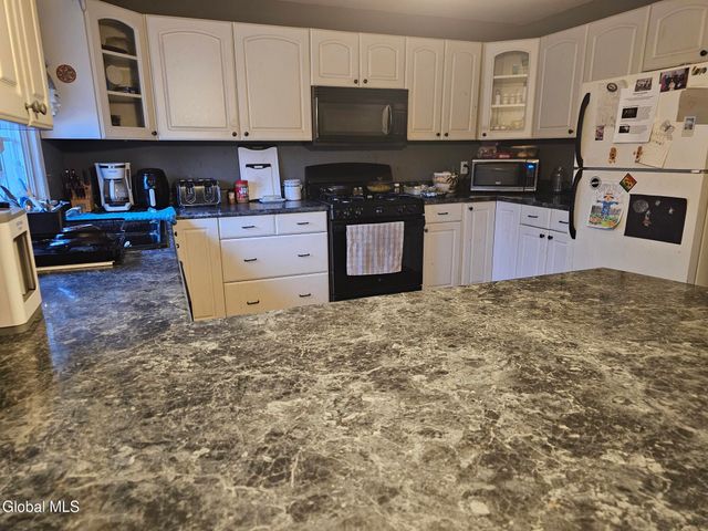 3 9th Street, Waterford, NY 12188