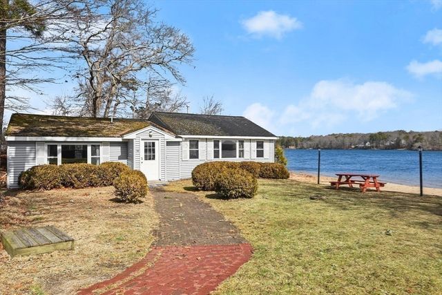 110 Valley Rd., Plymouth, MA 02360