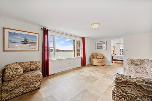110 Valley Rd., Plymouth, MA 02360