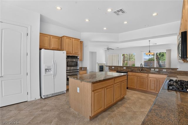 2389 Black River Falls Drive, Henderson, NV 89044