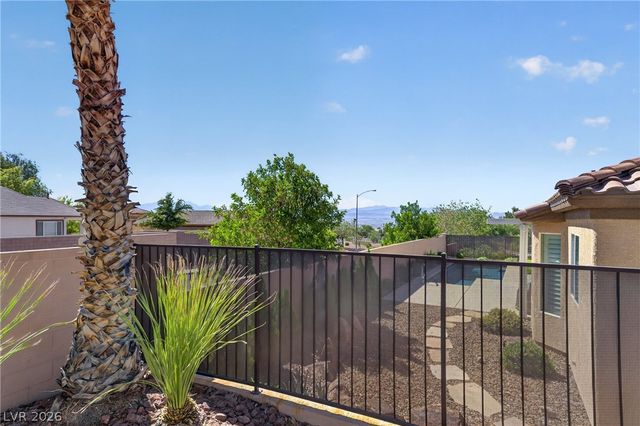 2389 Black River Falls Drive, Henderson, NV 89044