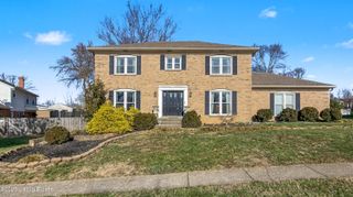 308 Beckley Woods Dr, Louisville, KY 40245