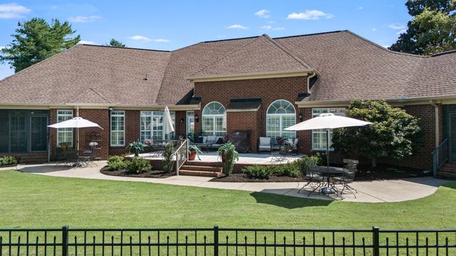 2917 Chato Ct, Murfreesboro, TN 37127