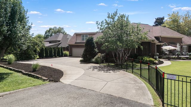 2917 Chato Ct, Murfreesboro, TN 37127