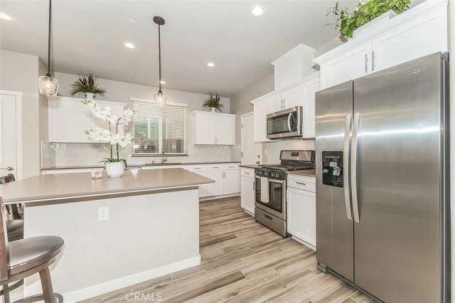 4085 N Sandrini, Fresno, CA 93723