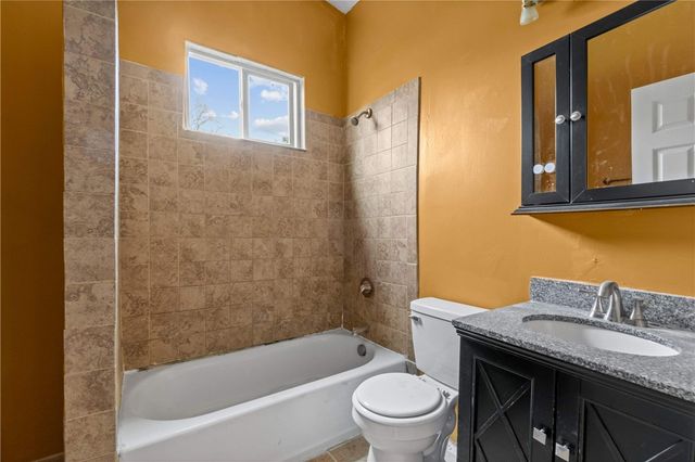 485 Pierson Run Rd, Plum Boro, PA 15239