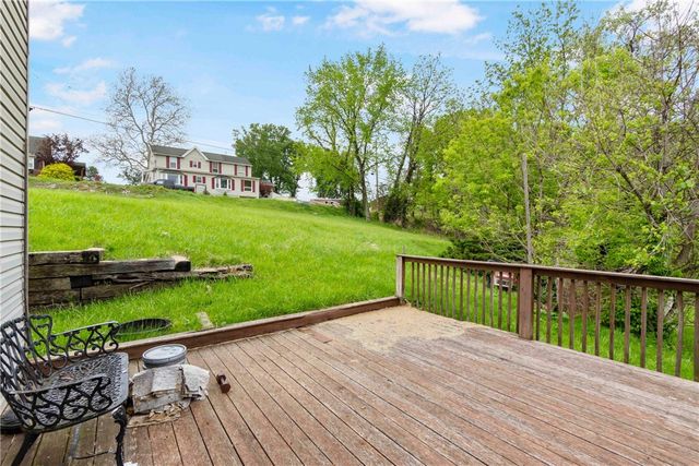 485 Pierson Run Rd, Plum Boro, PA 15239