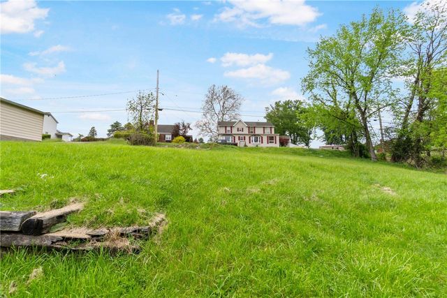 485 Pierson Run Rd, Plum Boro, PA 15239