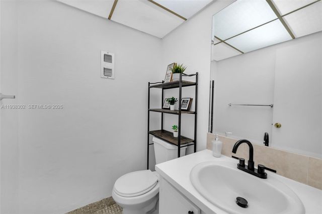 1250 NE 125th Street 311C, North Miami, FL 33161