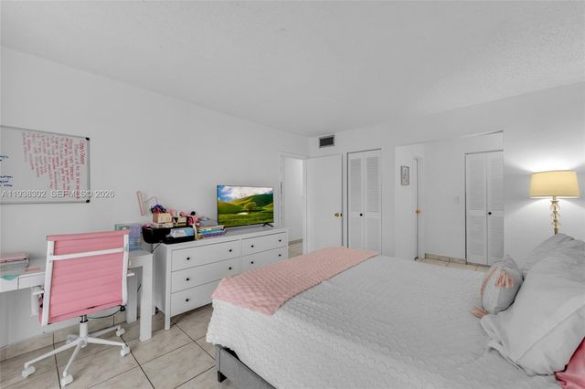 1250 NE 125th Street 311C, North Miami, FL 33161