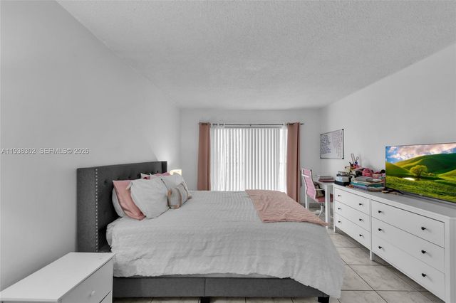 1250 NE 125th Street 311C, North Miami, FL 33161