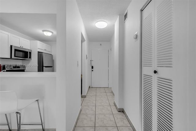 1250 NE 125th Street 311C, North Miami, FL 33161
