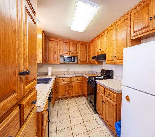 8370 Grizzly Flat Rd, Somerset, CA 95684