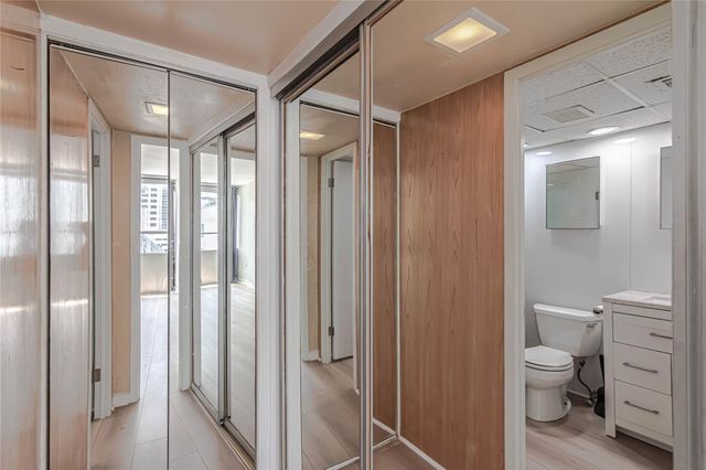 1800 Lavaca ST A705, Austin, TX 78701