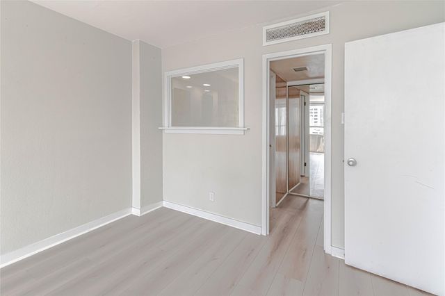 1800 Lavaca ST A705, Austin, TX 78701