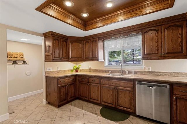10373 Kern Avenue, Hesperia, CA 92345