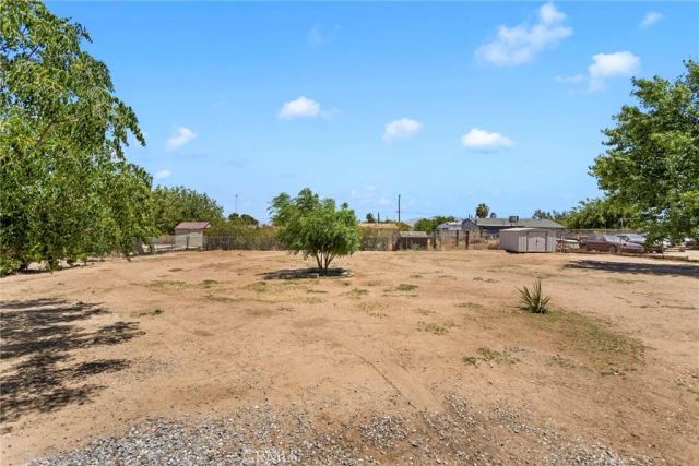 10373 Kern Avenue, Hesperia, CA 92345