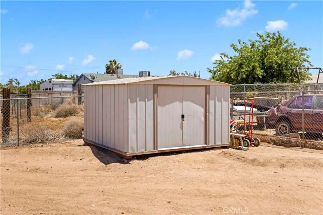 10373 Kern Avenue, Hesperia, CA 92345