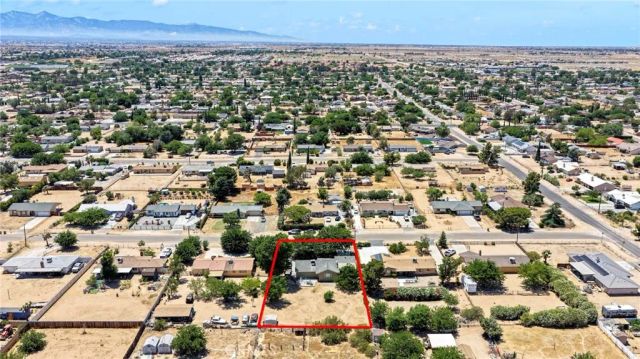 10373 Kern Avenue, Hesperia, CA 92345
